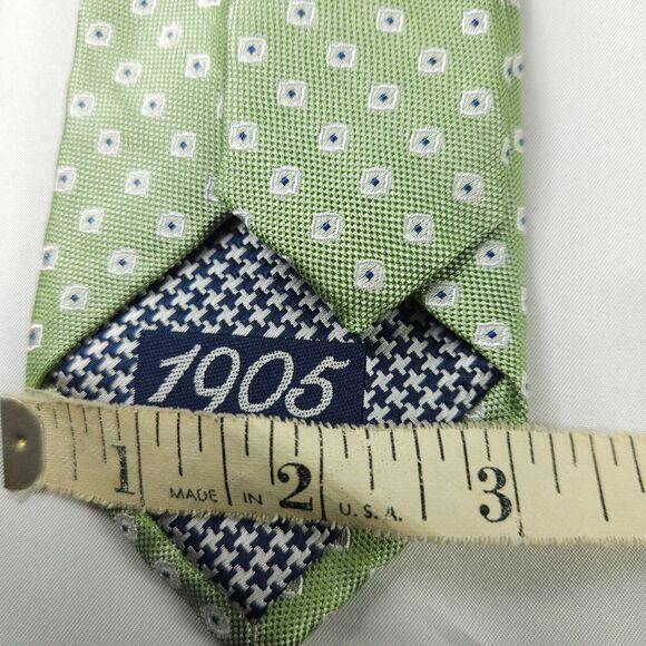 Jos A Bank 1905 & Reserve Geometric Slim Silk Ties - Picture 10 of 14